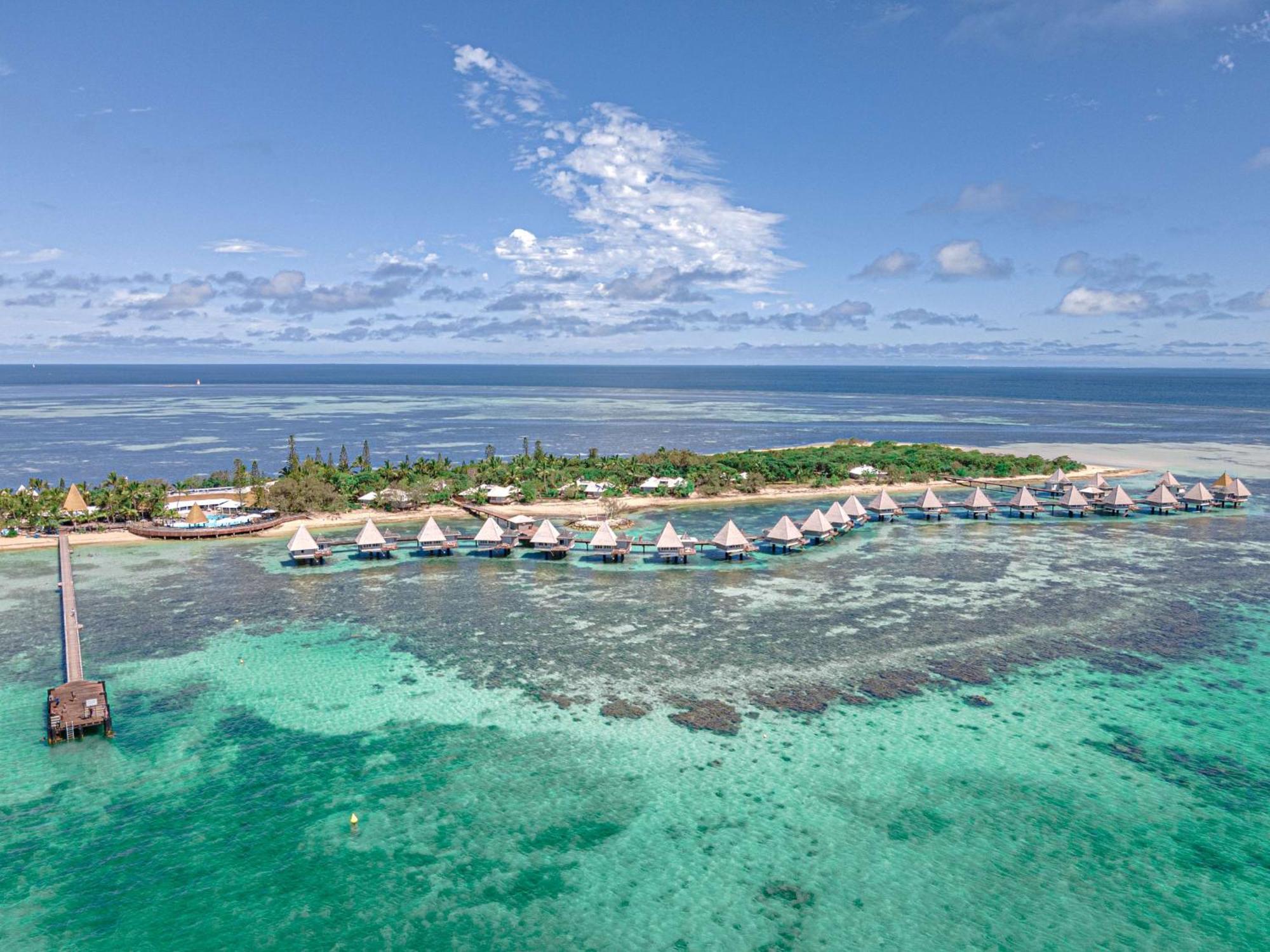 Doubletree By Hilton Noumea Ilot Maitre Resort Exteriör bild